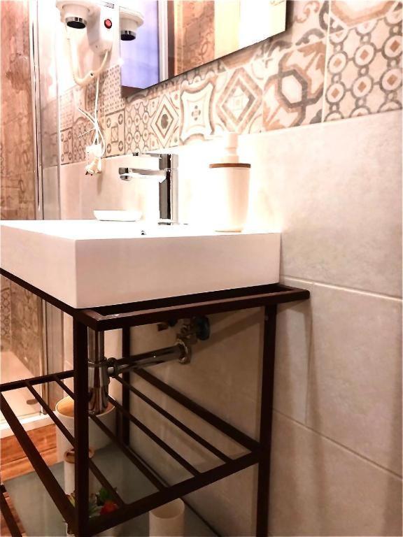 Apartamento Al Vecchio Arco A Bari Vecchia Exterior foto